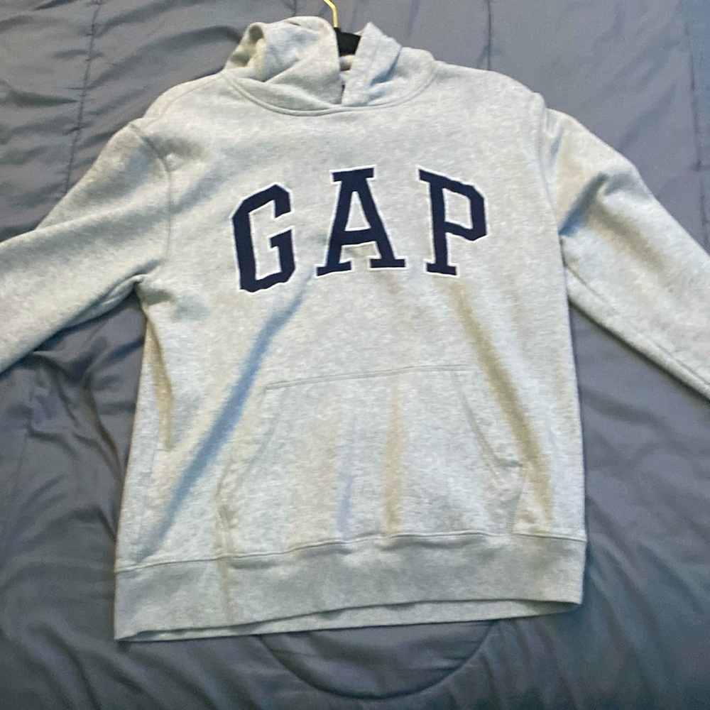 Gap jaket need to sell doesn’t fit me anymore good condition